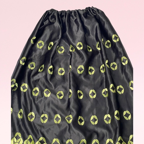 Handmade Pattern Skirt - Picture 4 of 7